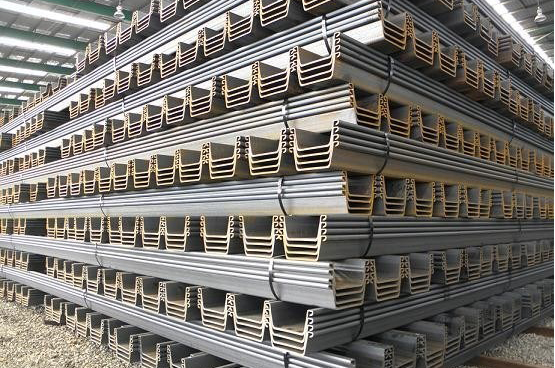 8000 Tonnes Nouveau Produit Laminé à Chaud Type De Palplanches Iv Nouveau Stock, Expédition Immédiate